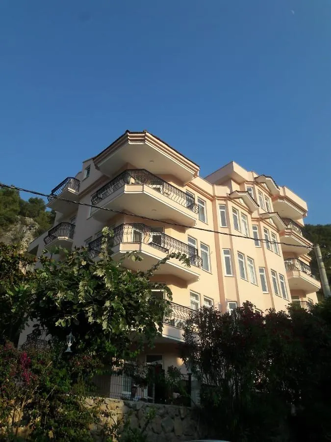 Pembe Koesk Apart Otel Fethiye