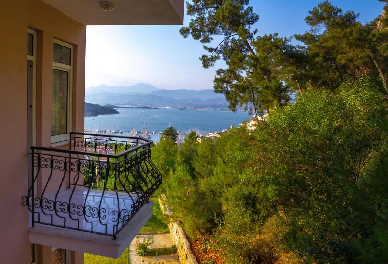Pembe Koesk Apart Otel Fethiye Apartahotel